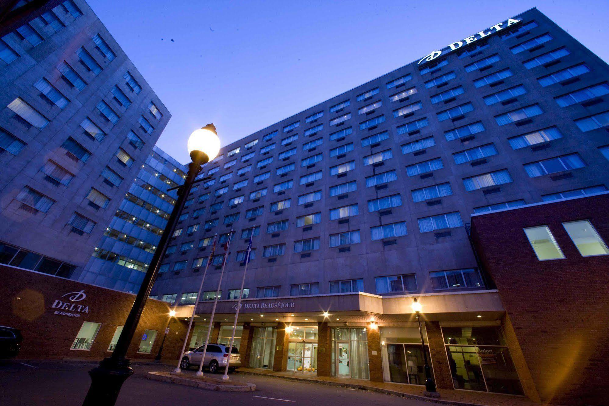 Delta Hotels By Marriott Beausejour Moncton Esterno foto